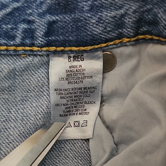 Aeropostale High Rise Super Wide Leg Light Blue Jeans, Size 8 Reg - Picture 10 of 10